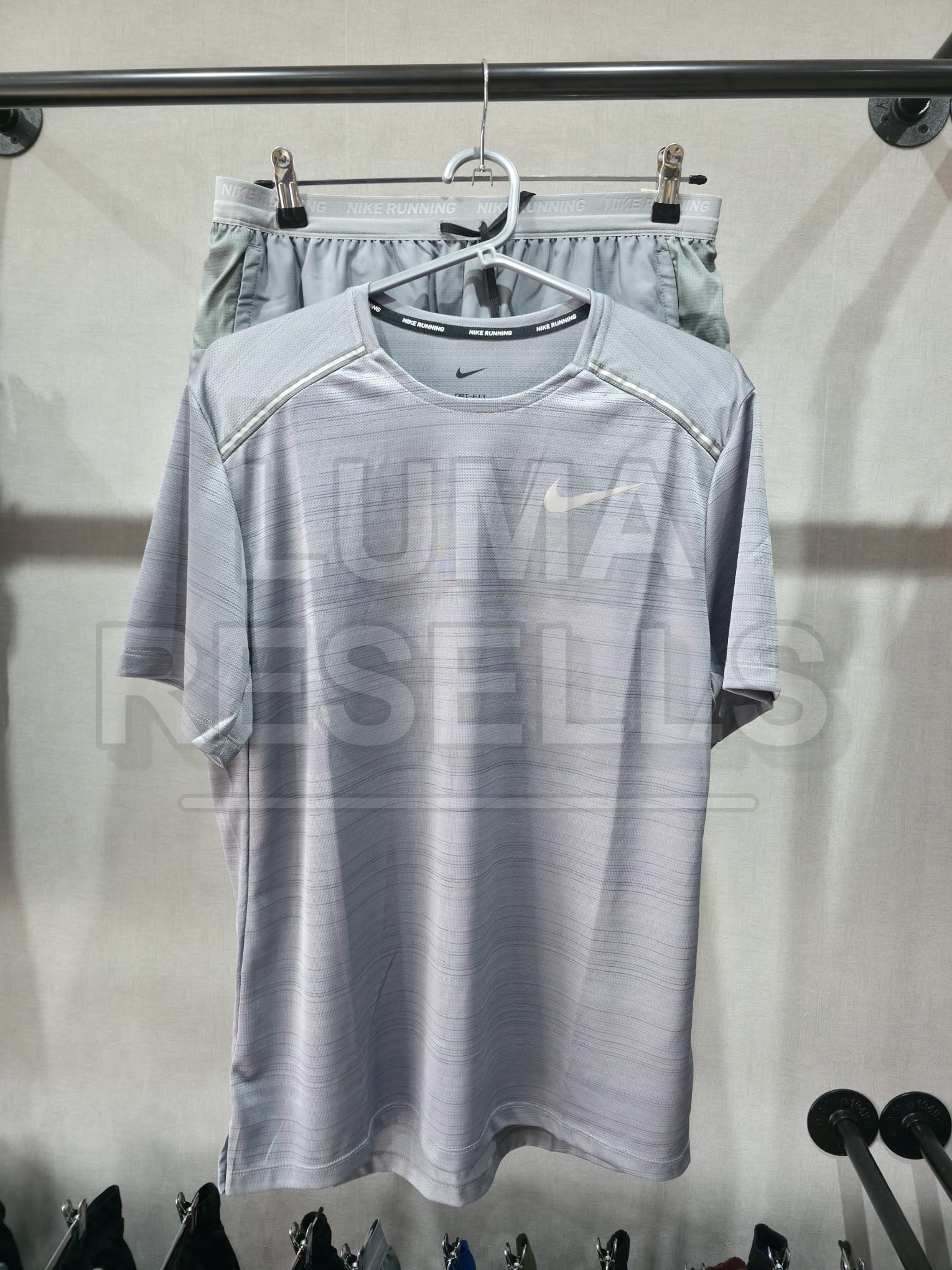 Item 017