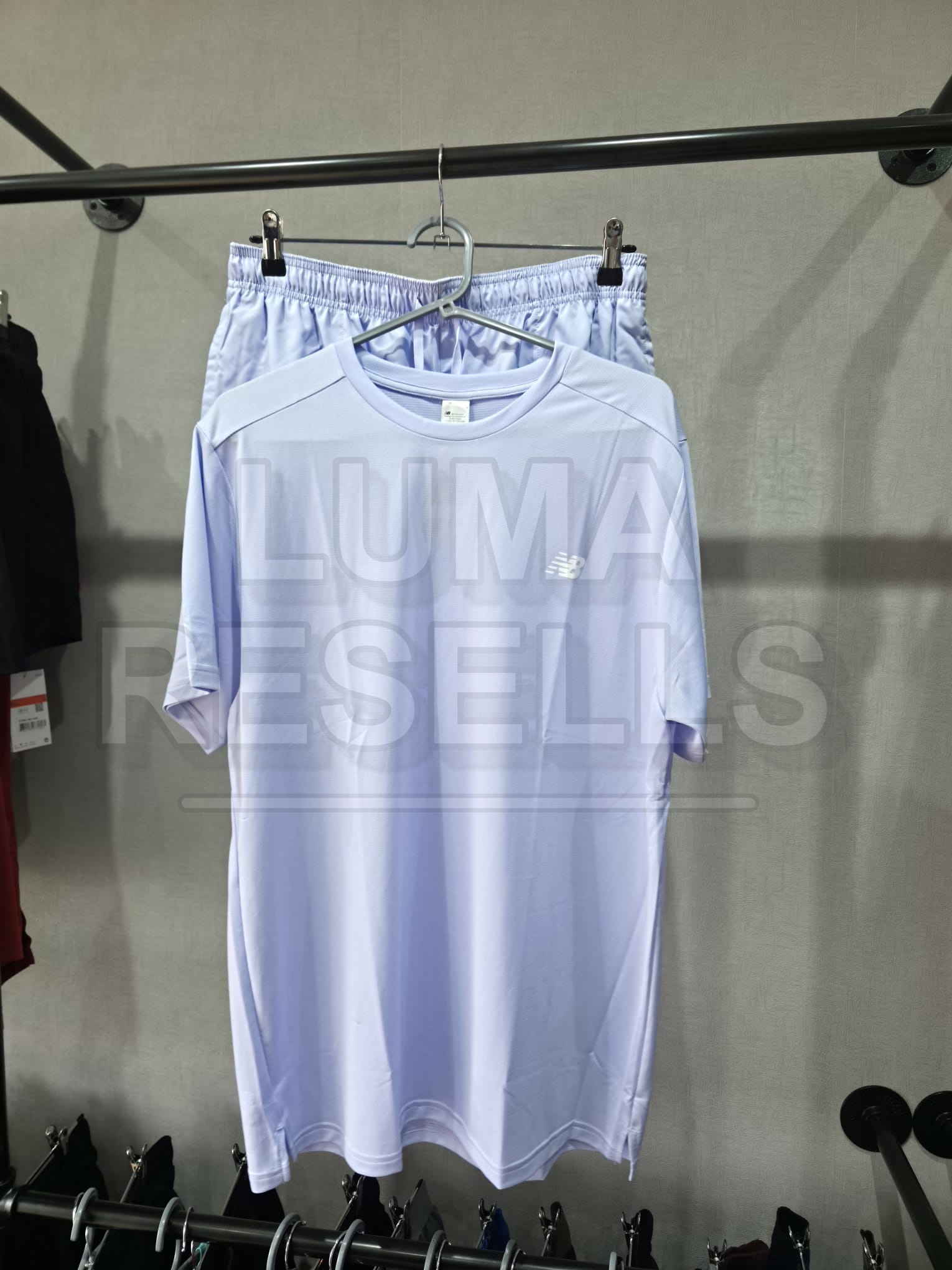 Item 037